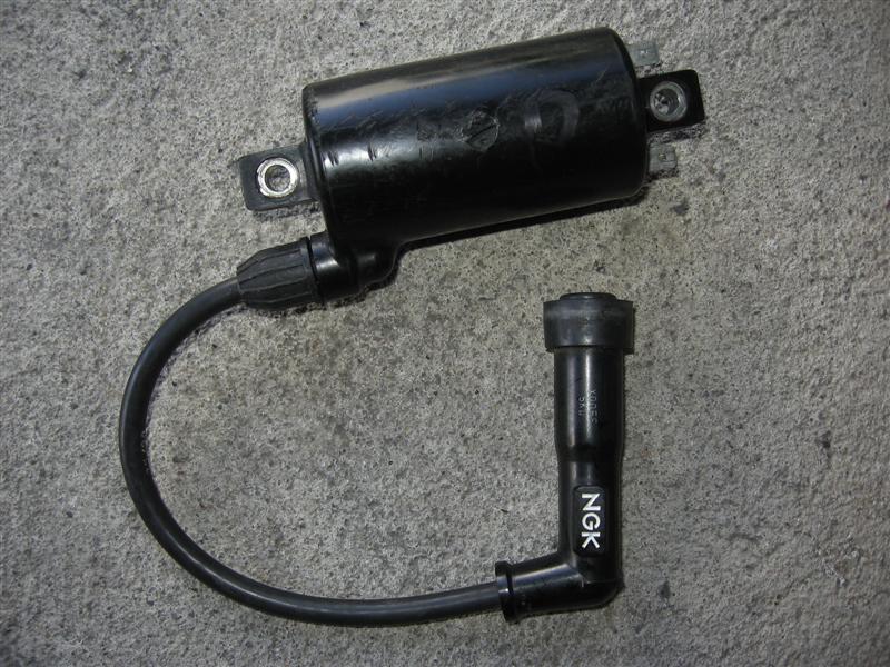 Cewka zapłonowa prawy cyl. Kawasaki LTD 454